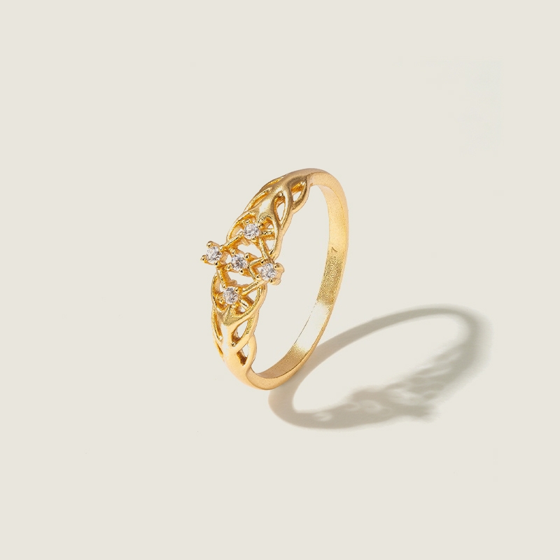 scarlett vine ring