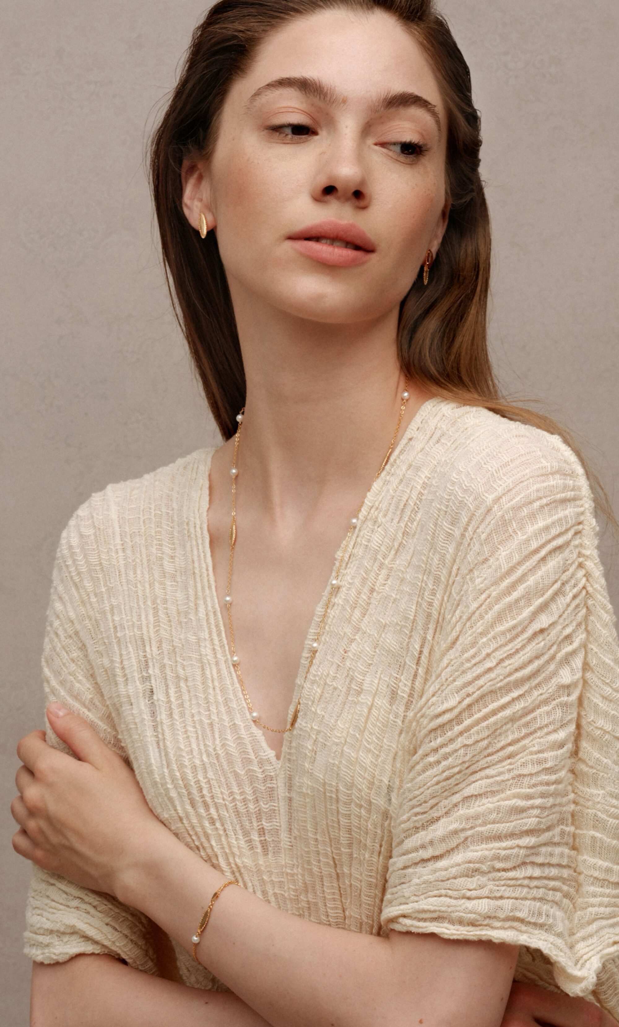everleaf long pearl necklace