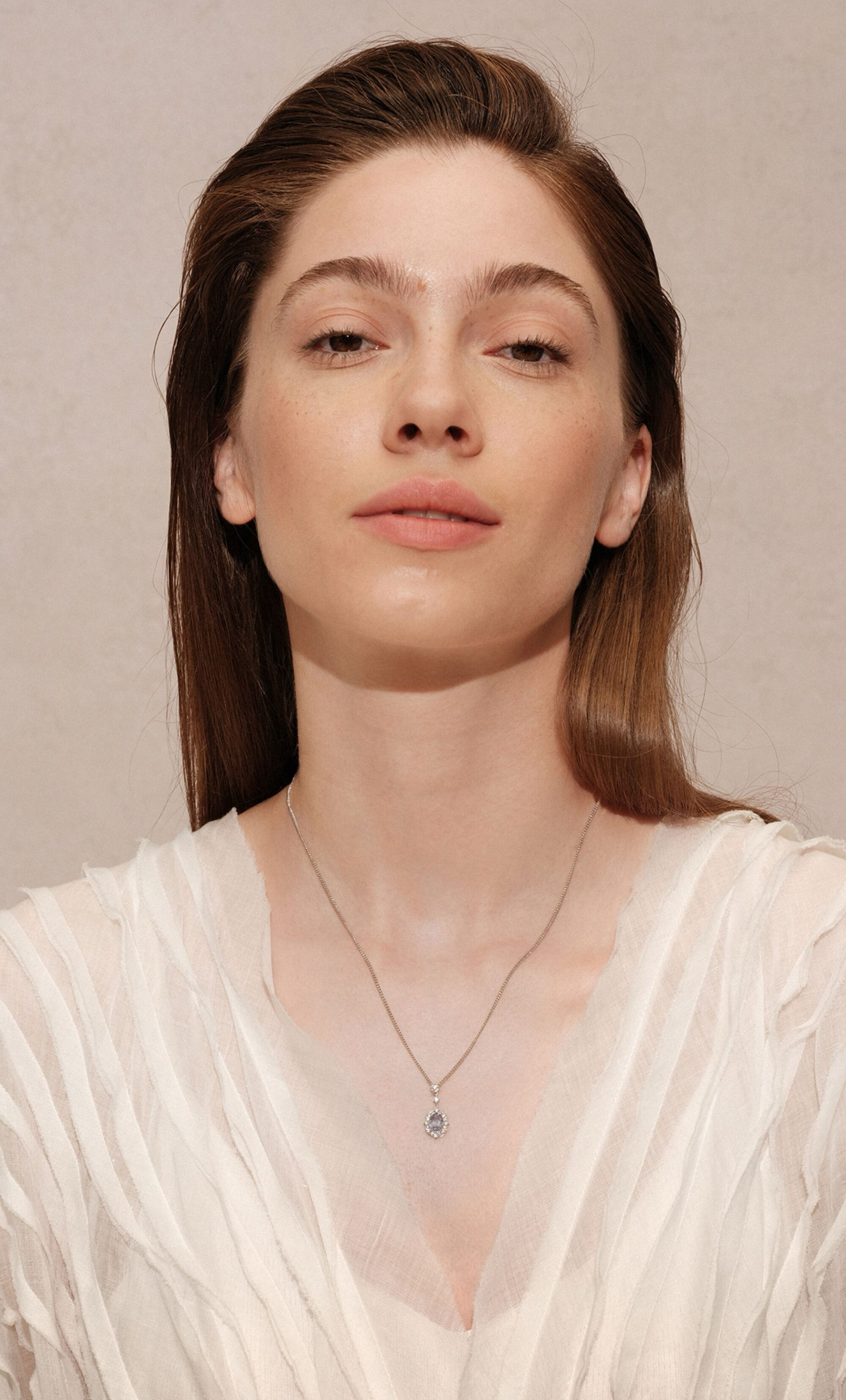 sissi emerald cluster necklace